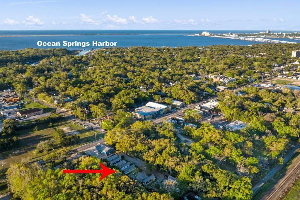 Best Cottage In Ocean Springs- Golf Cart Included!!! Экстерьер фото